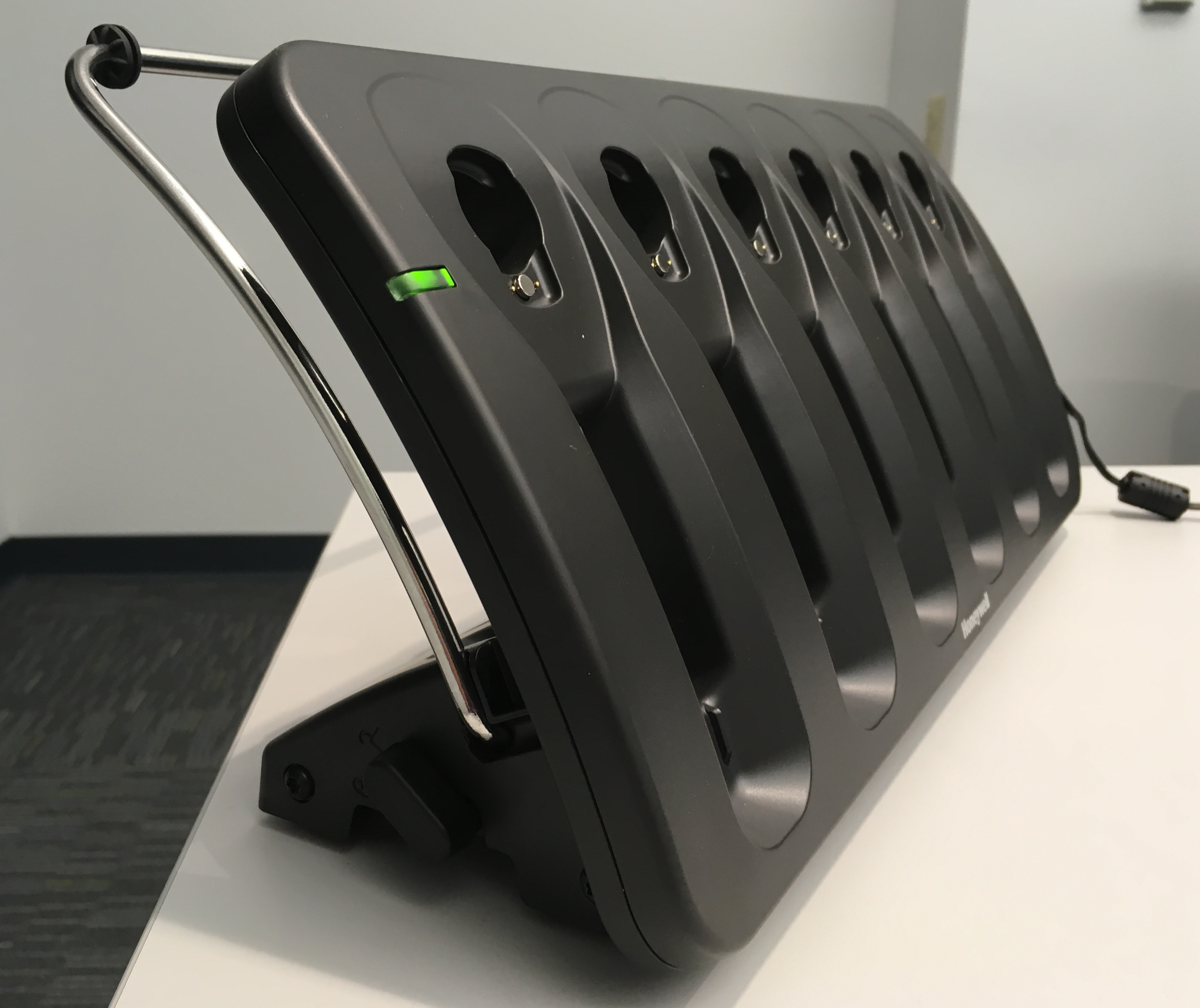 SRX-SL Charger desktop configuration